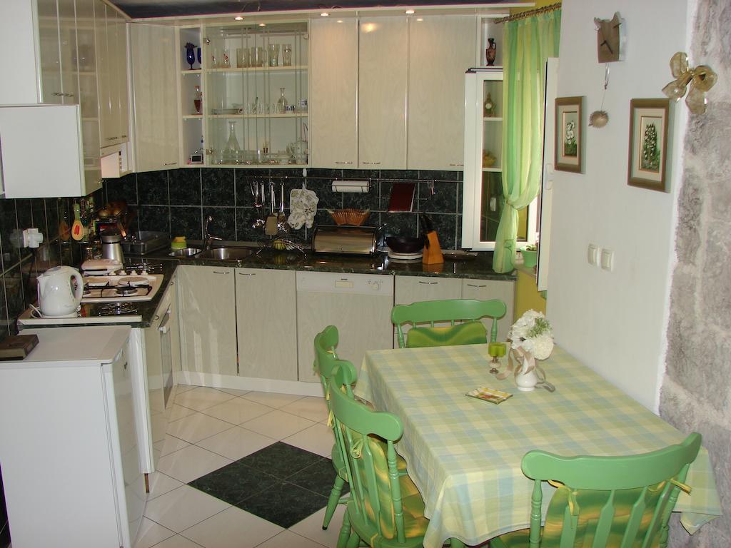 Apartment Franicevic Split Rum bild